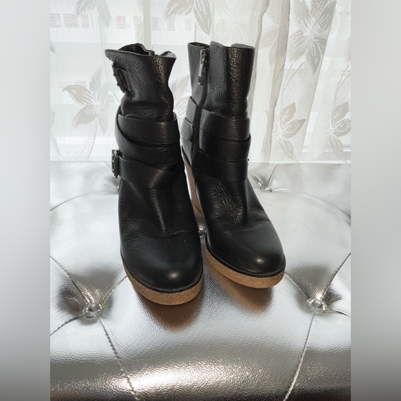 BCBG GÉNÉRATION BOOTIES - Picture 4 of 14